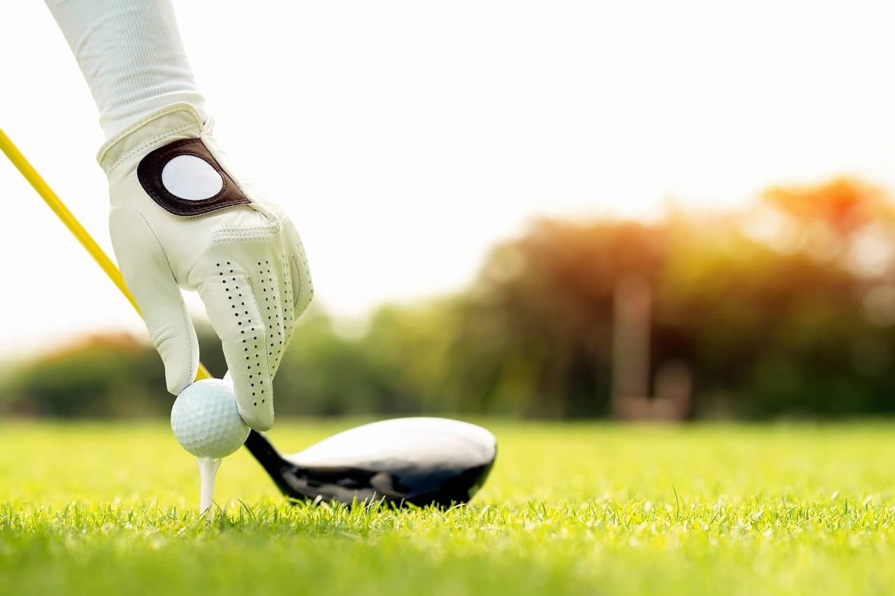 8 surprising health benefits of playing golf