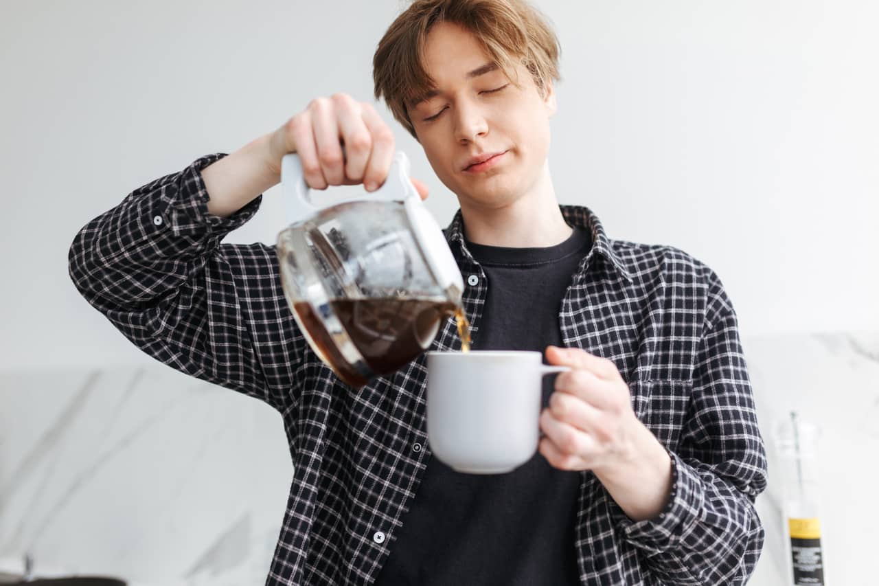 How can caffeine affect your body